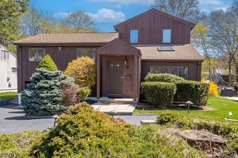 8 Cornell St, West Orange, NJ 07052