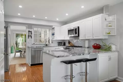 91 Springfield Ave # A, Summit, NJ 07901