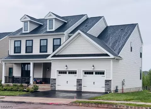 34 Aaron Truehart Way, Hopewell Twp, NJ 08560