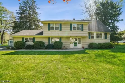 183 Riverside Dr, Basking Ridge, NJ 07920