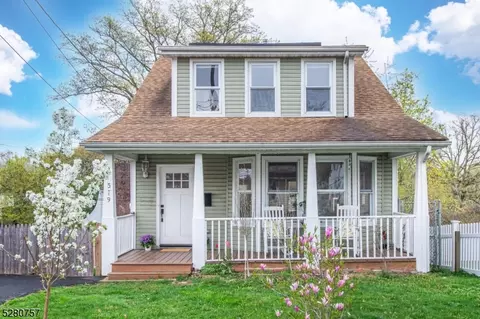 379 Orange Rd, Montclair, NJ 07042