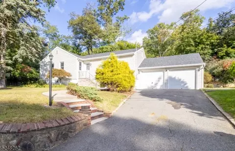 540 Ogden Rd, Landing, NJ 07850