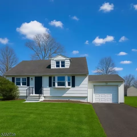 23 Thomas Rd, Franklin Twp, NJ 08873