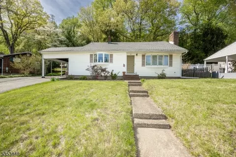 70 Parks Rd, Denville, NJ 07834