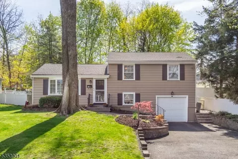 4 Woodlawn Ter, Cedar Grove, NJ 07009