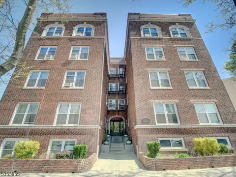 7411 Boulevard E #405, North Bergen, NJ 07047