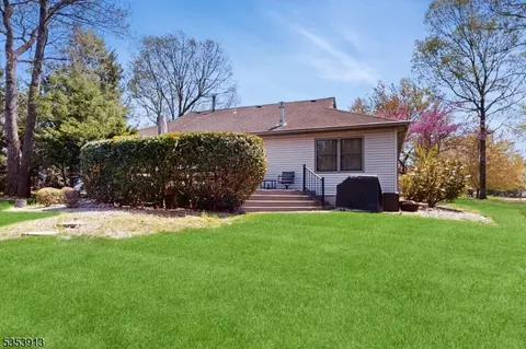 4 Hackberry Pl, Flemington, NJ 08822 photo 34
