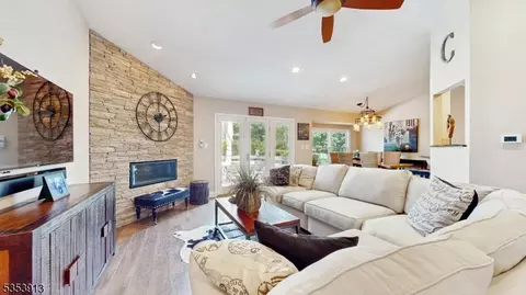 4 Hackberry Pl, Flemington, NJ 08822 photo 7
