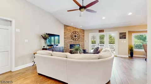 4 Hackberry Pl, Flemington, NJ 08822 photo 9