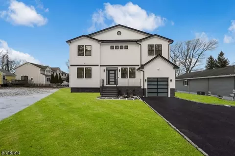 72 Summit Ave, Hanover, NJ 07927