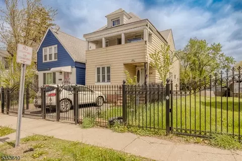 226 Sanford St, East Orange, NJ 07018