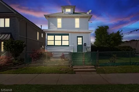 220 Piaget Ave, Clifton, NJ 07011