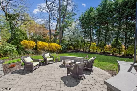 12 Beekman Rd, Summit, NJ 07901 photo 33