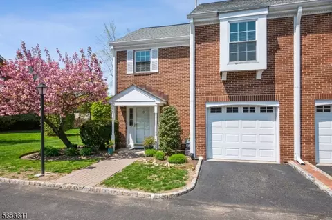 318 Main St #7, Madison, NJ 07940