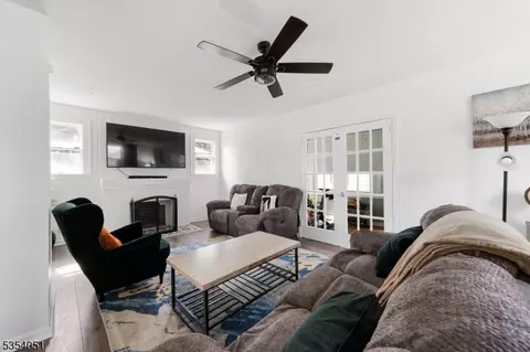 1346 E Front St, Plainfield, NJ 07062 photo 3