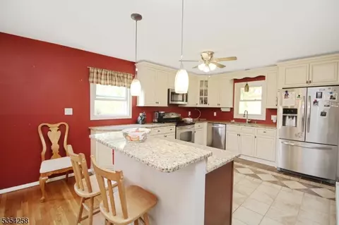 Kitchen - 3 Rolling View Dr, Hackettstown, NJ 07840 photo 2 of 2