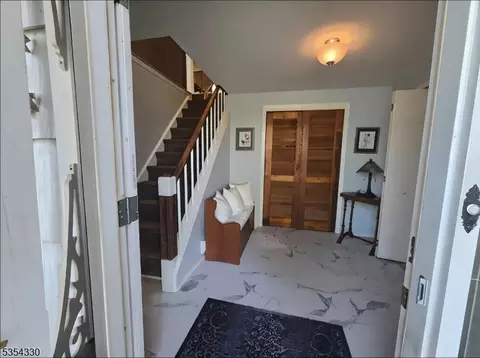 10 Rolling View Dr, Hackettstown, NJ 07840 photo 2