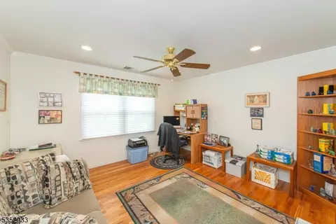 987 Valley Rd, Wayne, NJ 07470 photo 24