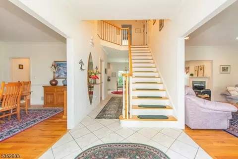987 Valley Rd, Wayne, NJ 07470 photo 16