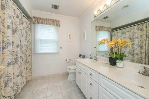 987 Valley Rd, Wayne, NJ 07470 photo 25