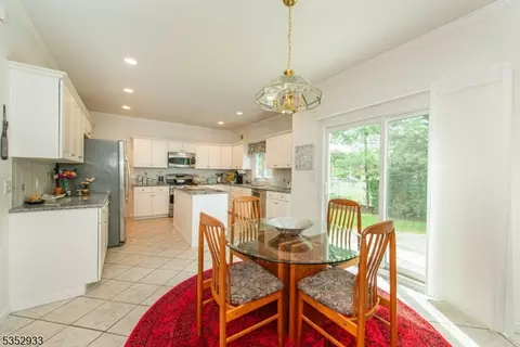 987 Valley Rd, Wayne, NJ 07470 photo 7