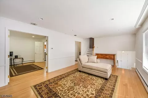 10 Emerson Pl, Wayne, NJ 07470 photo 6