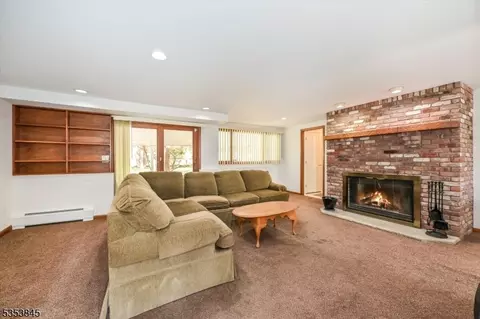 10 Emerson Pl, Wayne, NJ 07470 photo 30