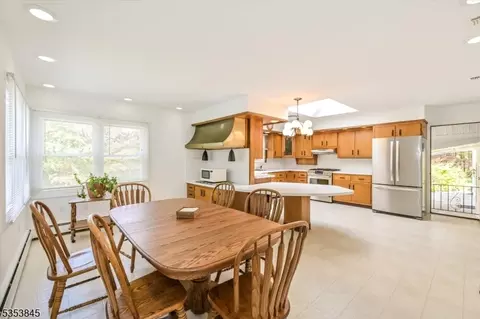 10 Emerson Pl, Wayne, NJ 07470 photo 16