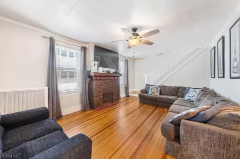 135 Burnett Ave, Maplewood, NJ 07040 photo 4