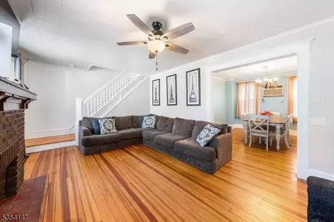 135 Burnett Ave, Maplewood, NJ 07040 photo 3