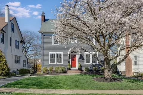 93 Plymouth Ave, Maplewood, NJ 07040