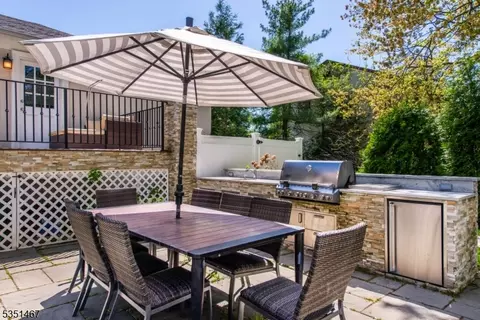 11 Hubbardton Rd, Wayne, NJ 07470 photo 30