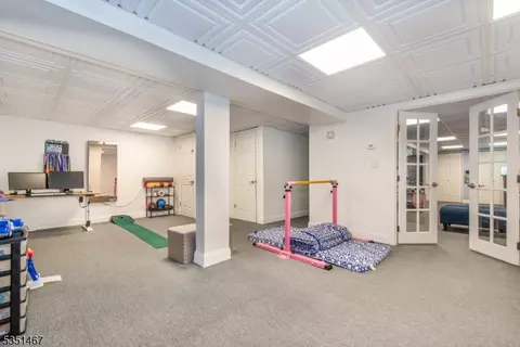 11 Hubbardton Rd, Wayne, NJ 07470 photo 27