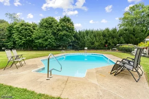 20 Harmony Rd, Randolph, NJ 07869 photo 3