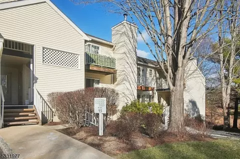 333 Potomac Dr, Basking Ridge, NJ 07920