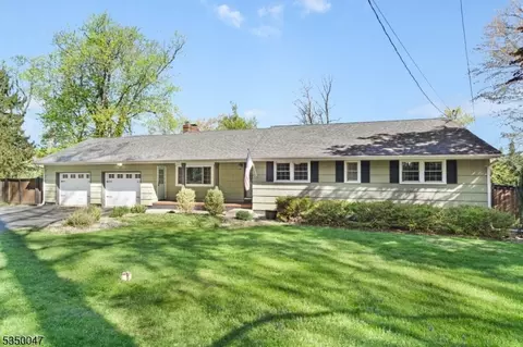 823 Miller Ln, Martinsville, NJ 08836