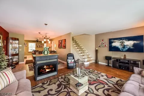 142 Garside Ave, Wayne, NJ 07470 photo 11