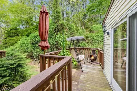 142 Garside Ave, Wayne, NJ 07470 photo 22