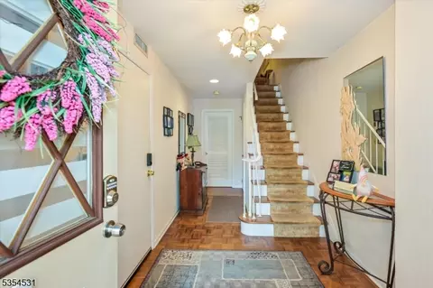 142 Garside Ave, Wayne, NJ 07470 photo 4