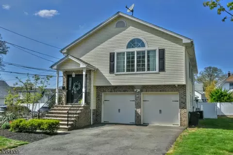 1 Ekings Ave, Hawthorne, NJ 07506