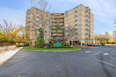 30 S Adelaide Ave, Highland Park, NJ 08904