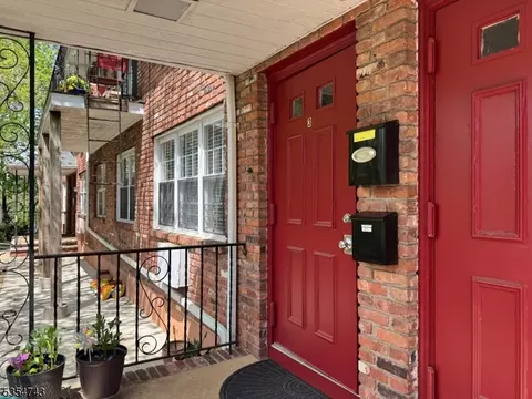 180 Highland Ave #3A, Passaic, NJ 07055