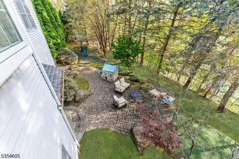 16 Dudley Ct, Wayne, NJ 07470 photo 32