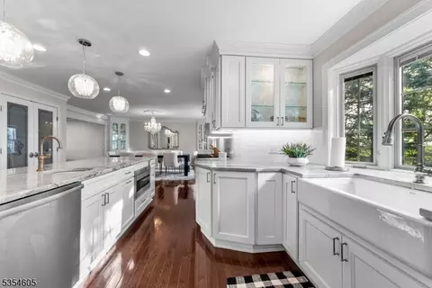 16 Dudley Ct, Wayne, NJ 07470 photo 13