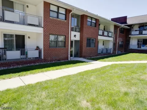1300 Rock Ave #K7, North Plainfield, NJ 07060