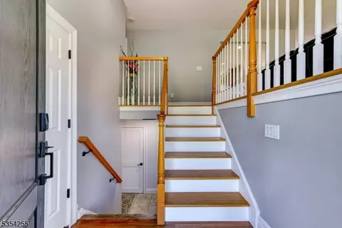 7 King Ct, Wayne, NJ 07470 photo 5