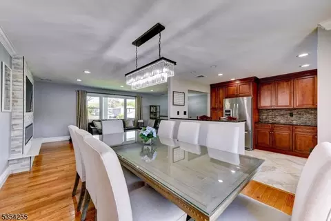 7 King Ct, Wayne, NJ 07470 photo 12