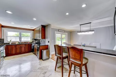 7 King Ct, Wayne, NJ 07470 photo 15
