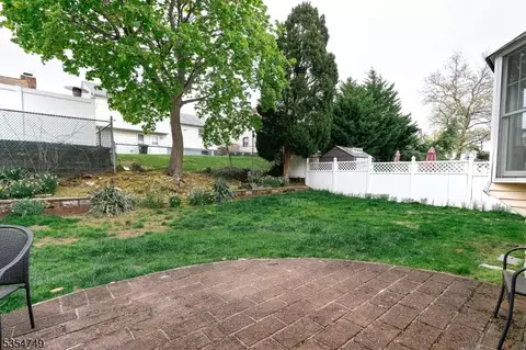 29 Hickory Rd, Nutley, NJ 07110 photo 18
