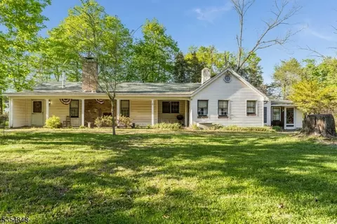 90 Junction Rd, Flemington, NJ 08822